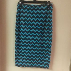 Chevron midi skirt